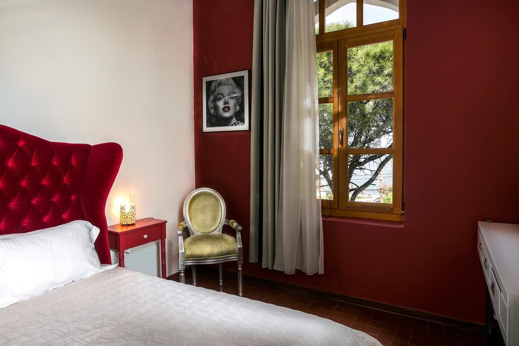 A For Art Hotel Limenas  Exterior foto