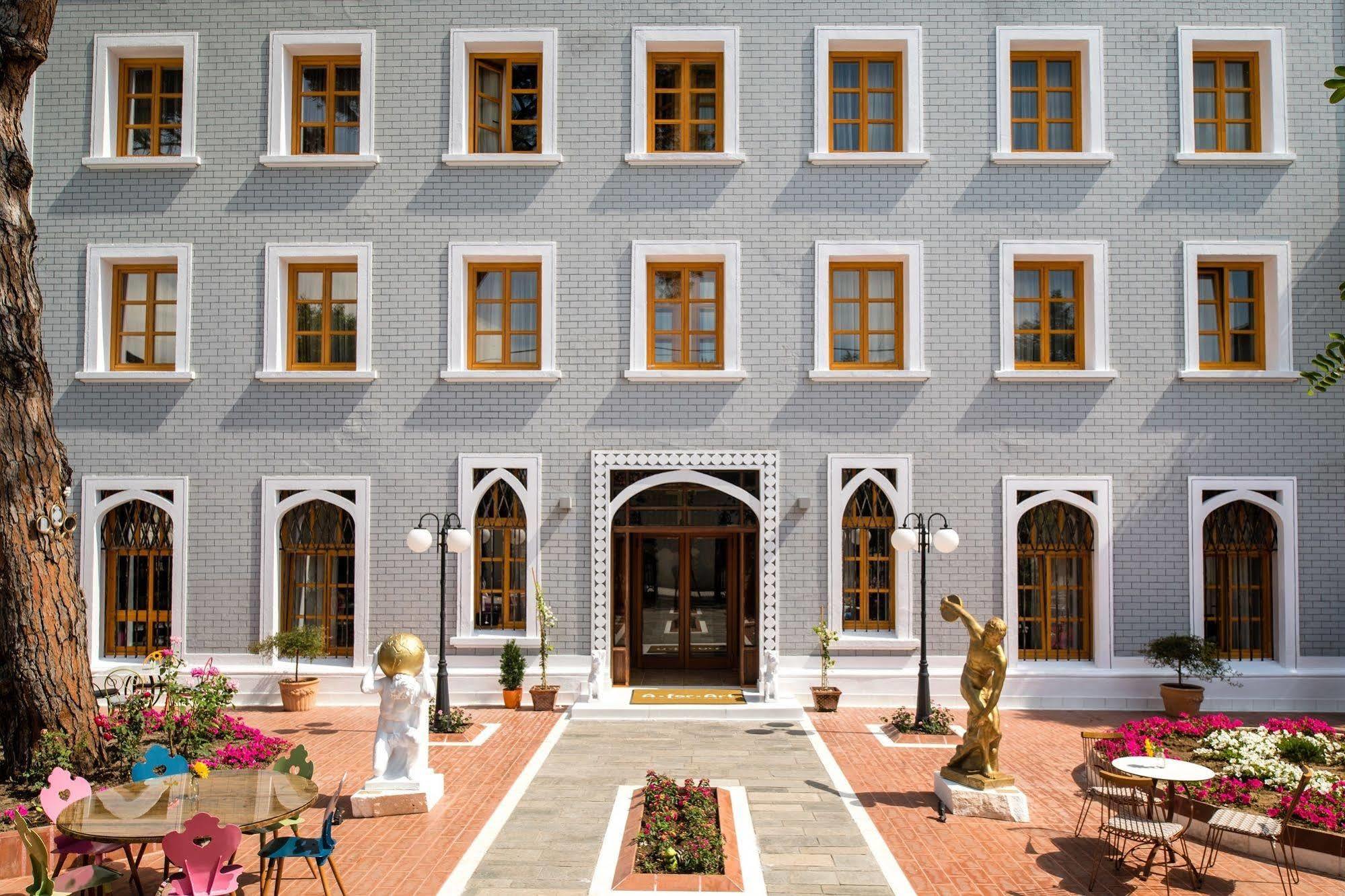 A For Art Hotel Limenas  Exterior foto