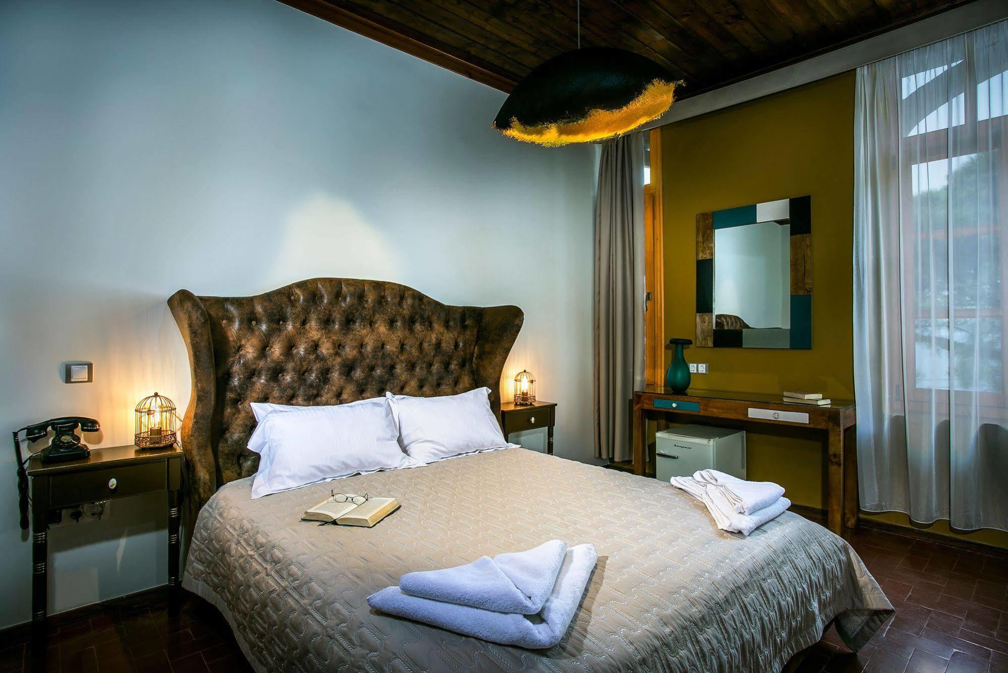 A For Art Hotel Limenas  Exterior foto